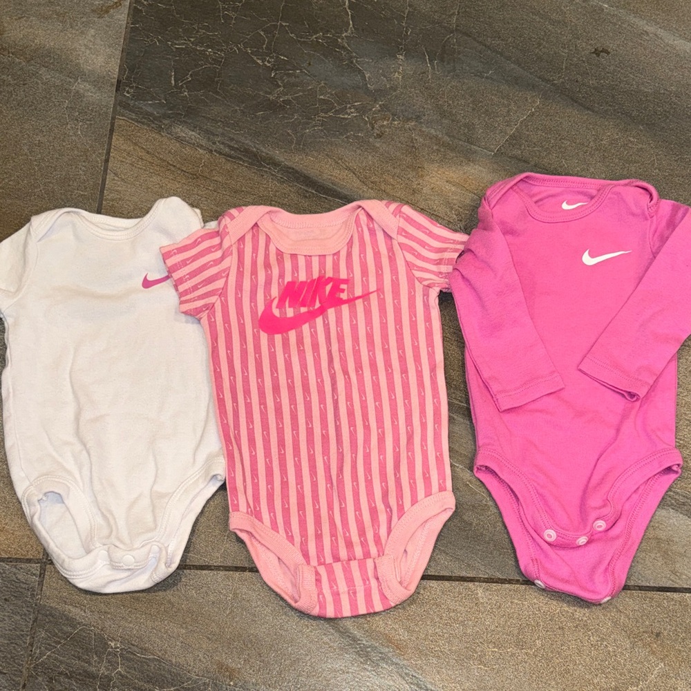 Nike Pink and White Baby Onesie Set 6m with a Nike bow!